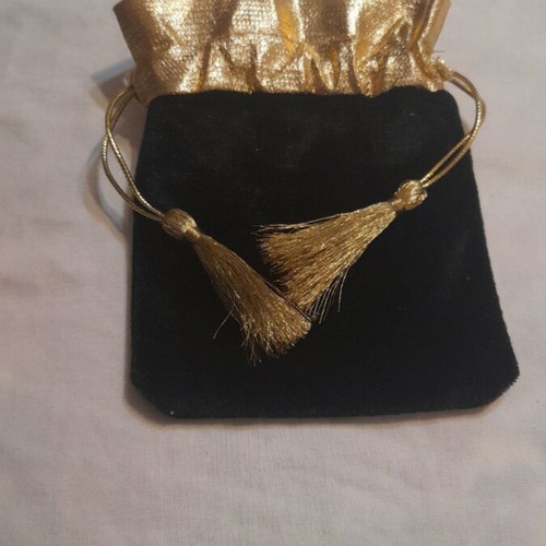 Black and gold pouch for gifts