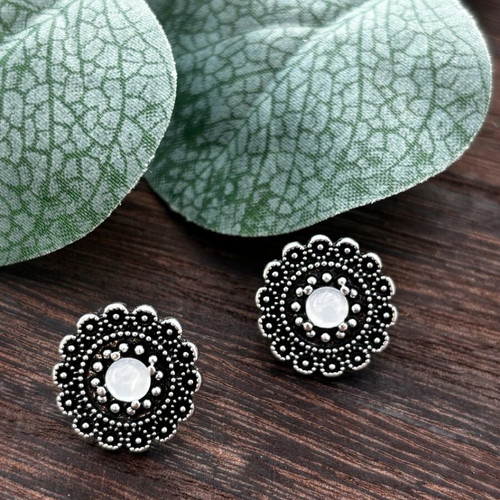Handmade Vintage Style Silver Tone Floral Stud Earrings