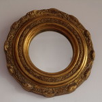 Mirror in frame, 27 cm diameter