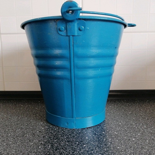 Metal bucket like new, blue island style color