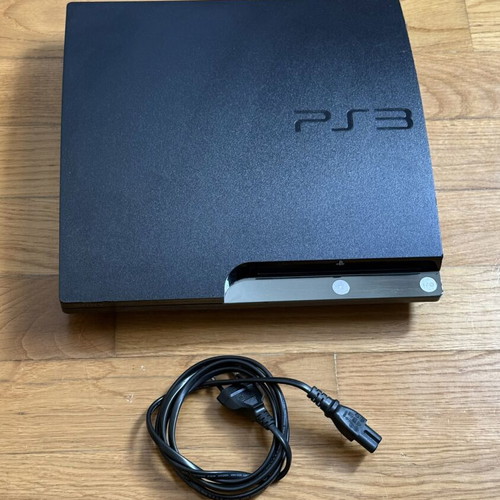 PlayStation 3 console used, powers on but shuts off