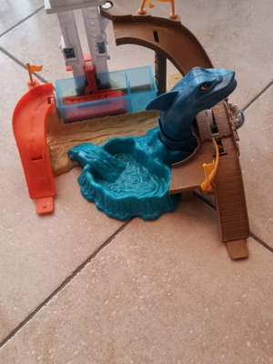 Hot Wheels track used in very good condition