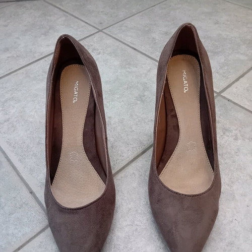 Migato brown high heel pumps size 41 like new