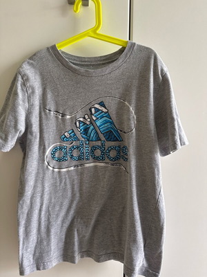 Adidas Kids' T-shirt Medium