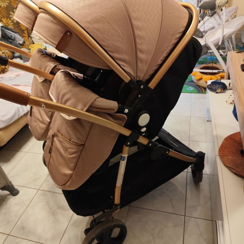 Chipollino Duo Smart twin stroller with car seats and accessories
