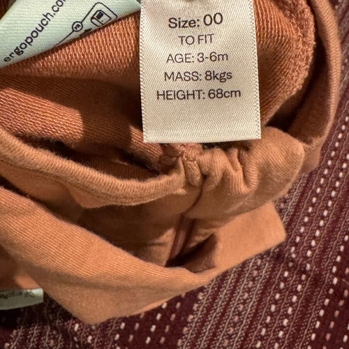 ErgoPouch 1.0 tog baby sleeping bag like new, 6 months