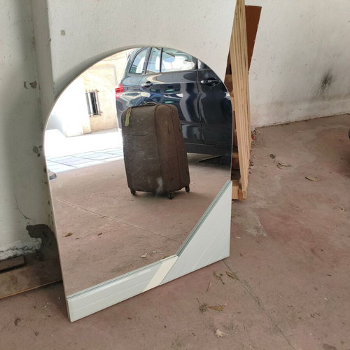 Καθρέφτης με ξύλινη επένδυση 78Χ98 σαν καινούργιος