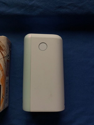 Glo λευκό στο κουτί του