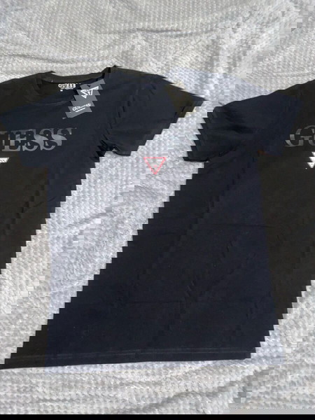 Guess Tee