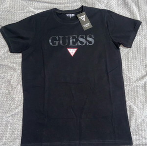 Guess Tee
