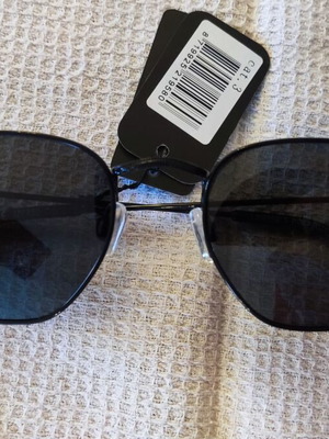 Lacrima 5 Solo-Solis sunglasses new, polarized, black finish