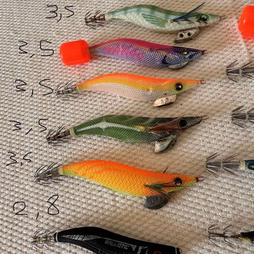 Squid jigs like new, set of 18 branded lures including Yamashita, Yo Zuri