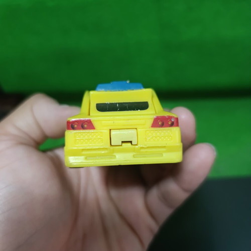 McDonald's Happy Meal Toy Action Man Atom 2006 yellow car Hasbro
