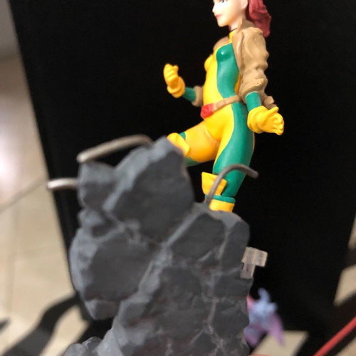 Rogue figure from X-Men 9 cm used, Marvel Comics