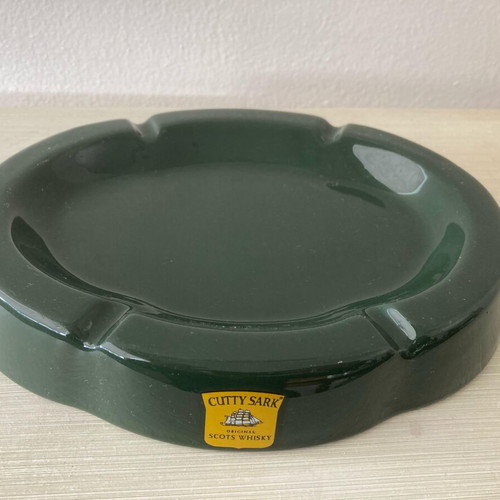 Ceramic Cutty Sark whisky promotional ashtray used