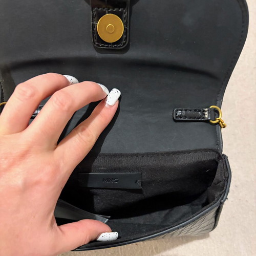 Mango shoulder bag like new, black faux leather with gold details