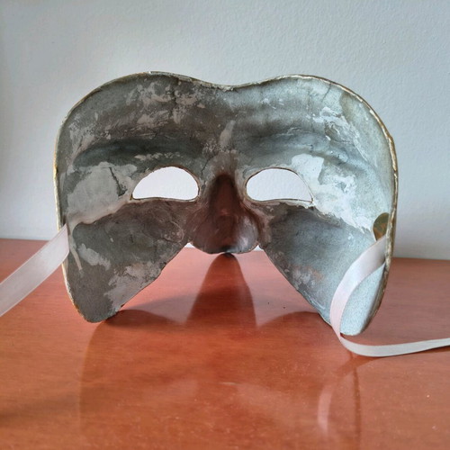 Venetian Scaramouche mask, gold Papier-mâché