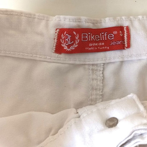 Bikelife women's white high-waisted elastic five-pocket jeans, size S