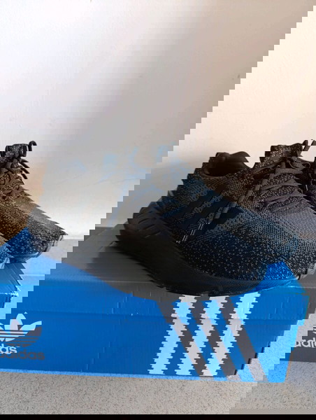 Adidas Swift Run 22, 44 2/3 (καινούργια)