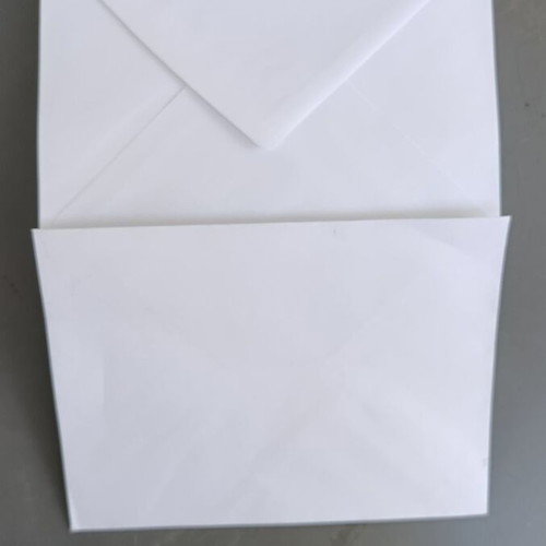 Envelope pack 500+ with horizontal and triangle flaps