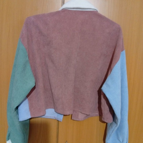 Corduroy shirt multicolor like new, cropped size M