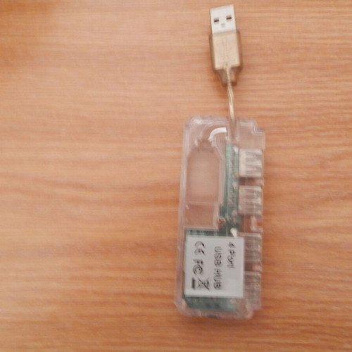 USB 2.0 hub transparent used, non-functional for parts