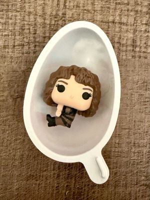 Φιγούρα Nancy Stranger Things Kinder Joy καινούργιο