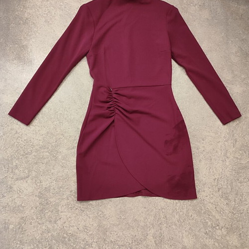 Enzzo magenta dress, size M