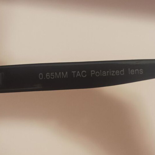 Children's sunglasses like new, 13 cm with red case