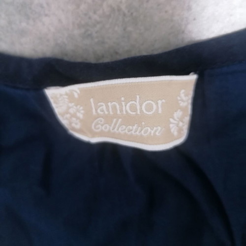 Lanidor sleeveless blouse like new with embroidery and colorful geometric print