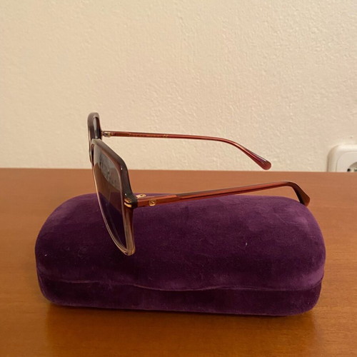 Gucci sunglasses like new