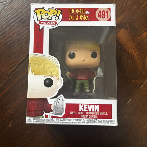 Kevin Home Alone #491 Funko Pop vinyl figure like new with original box