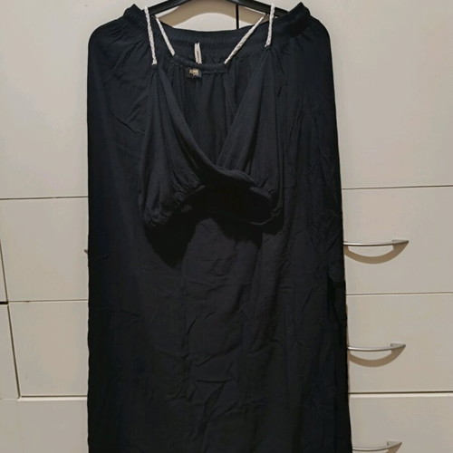 Reline skirt top set black like new one size