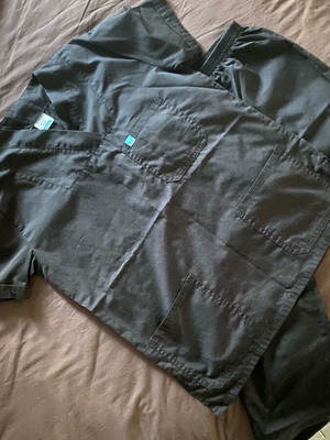 Medical scrubs ALEZI μέγεθος XS σαν καινούργιο, μαύρα