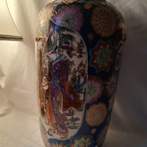 Porcelain vase 36cm handpainted, like new