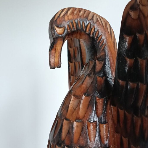 Eagle with spread wings like new, original wood carving from Tryavna