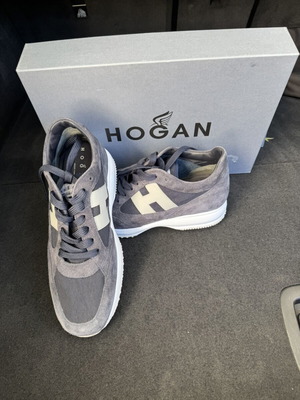 Hogan Sneakers σαν καινούργια μέγεθος 8 (43) μπλε