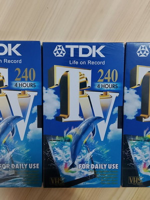 TDK E-240TVED VHS video cassettes new, pack of 3