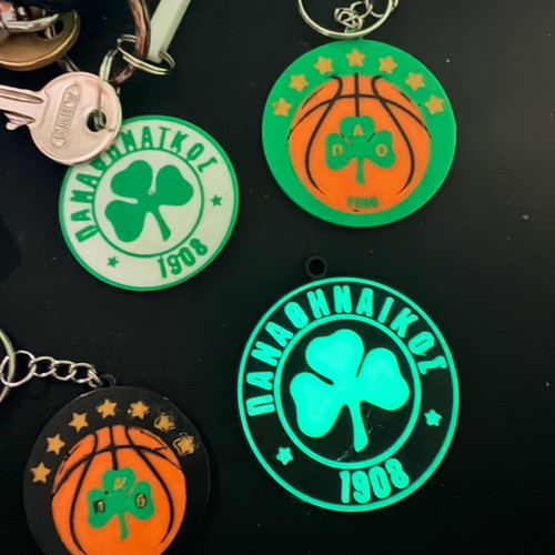 Panathinaikos keychain set like new, glow in the dark and double-sided