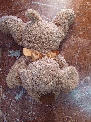 Teddy bear like new, 24 cm, light brown with bow