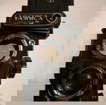  Yashica mat 124G