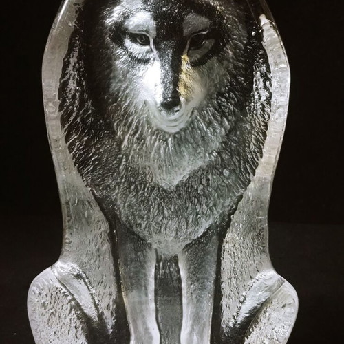 Paperweight "Sitting Wolf" Mats Jonasson full lead crystal, new