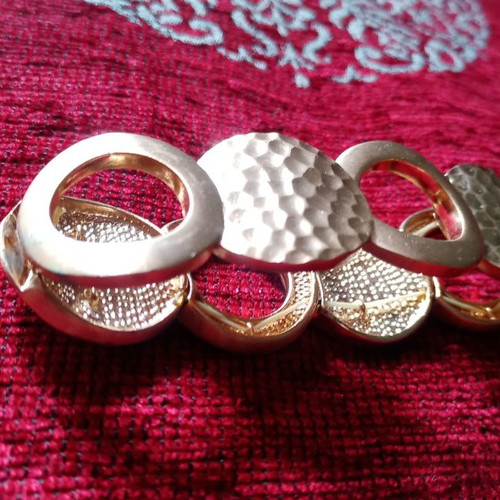 Rose gold hammered circle bracelet used (pink gold)