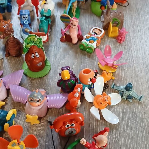 Kinder toys pack of 160 pieces