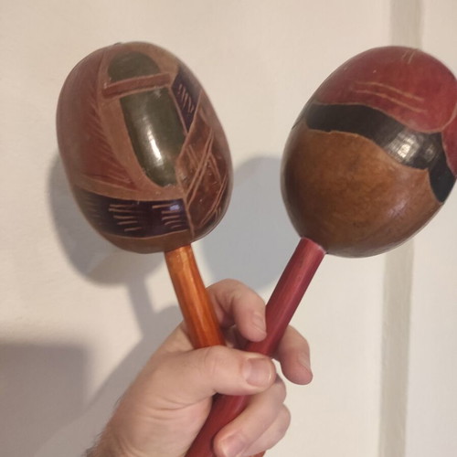Set of 2 vintage Colombian Cartagena Maracas 26cm like new