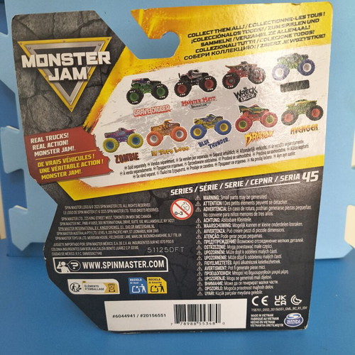 Spin Master Monster Jam Legacy Trucks Megalodon 1:64 scale new