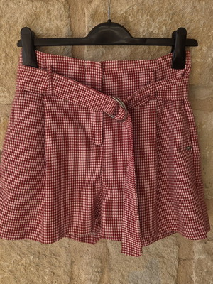 Imperial Italy Plaid Checked High Waist Shorts like new, white and red