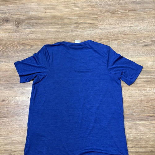 Nike Dri-FIT HBR Swoosh Graphic Youth T-shirt like new, size 158/170/XL