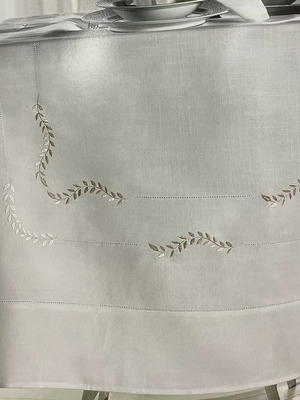 Gofis Home tablecloth new with 12 napkins, 160x260 cm