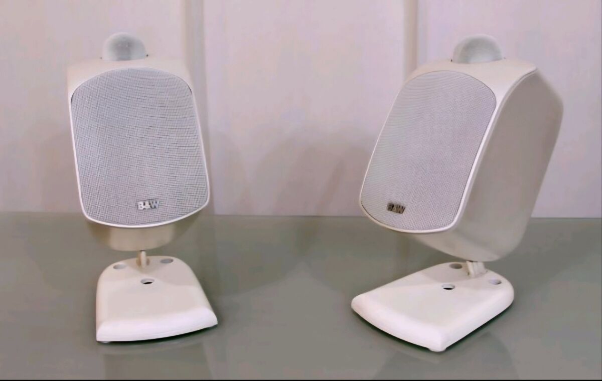 B&W LM1 speakers like new with wall… - € 140,00 - Vendora.cy